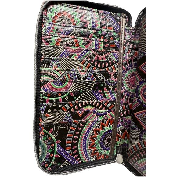 Sakroots Wallet  Zip Around Artist Circle Black Multi Color Llama Mandala NWOT - Picture 12 of 14